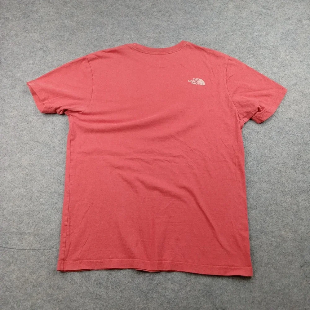 North Face Shirt Mens Medium Red Never Stop Exploring Bear‎ Graphic Tagless Tee